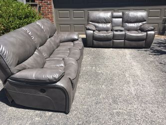 Power Reclining Couch And Love Seat Sofas 5 Year Warranty
