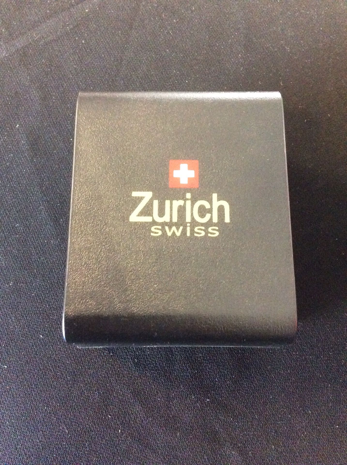 Zurich Swiss Men s Stainless Wristwatch Excellent Condition for