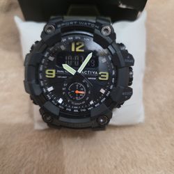 Activa Military Watch