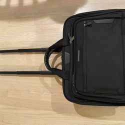 Briggs & Riley Rolling Suitcase Brief 