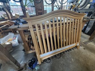 FREE FULL SIZE BED FRAME