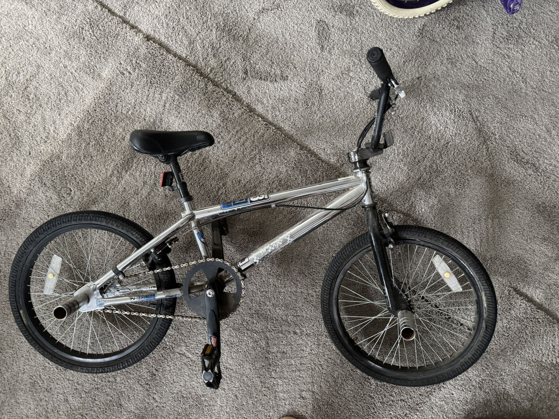 HARO F3 Freestyle Bike Chrome and Black