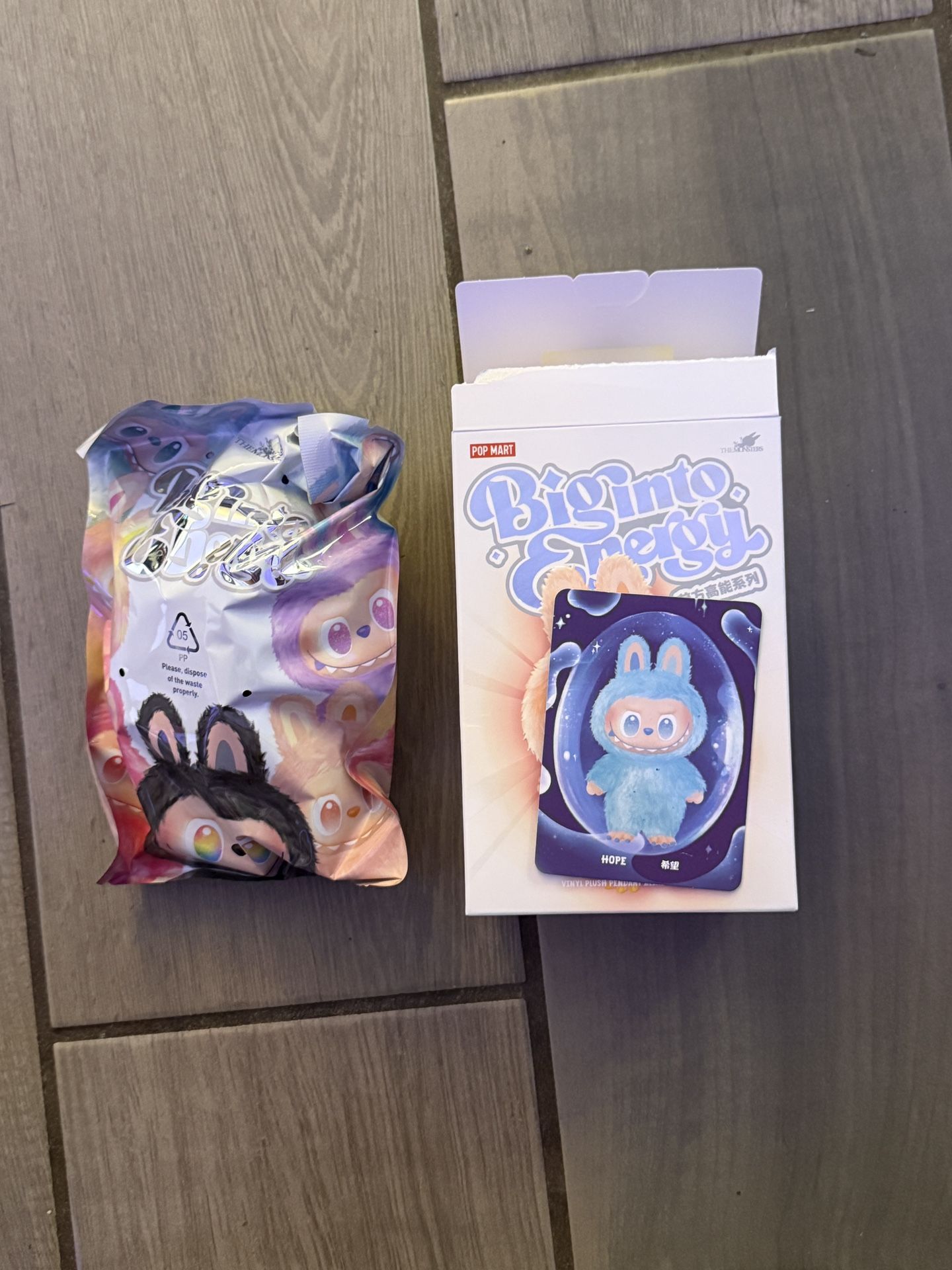 Labubu Big Into Energy Hope - Authentic Pop Mart (USA - Ship Fast)