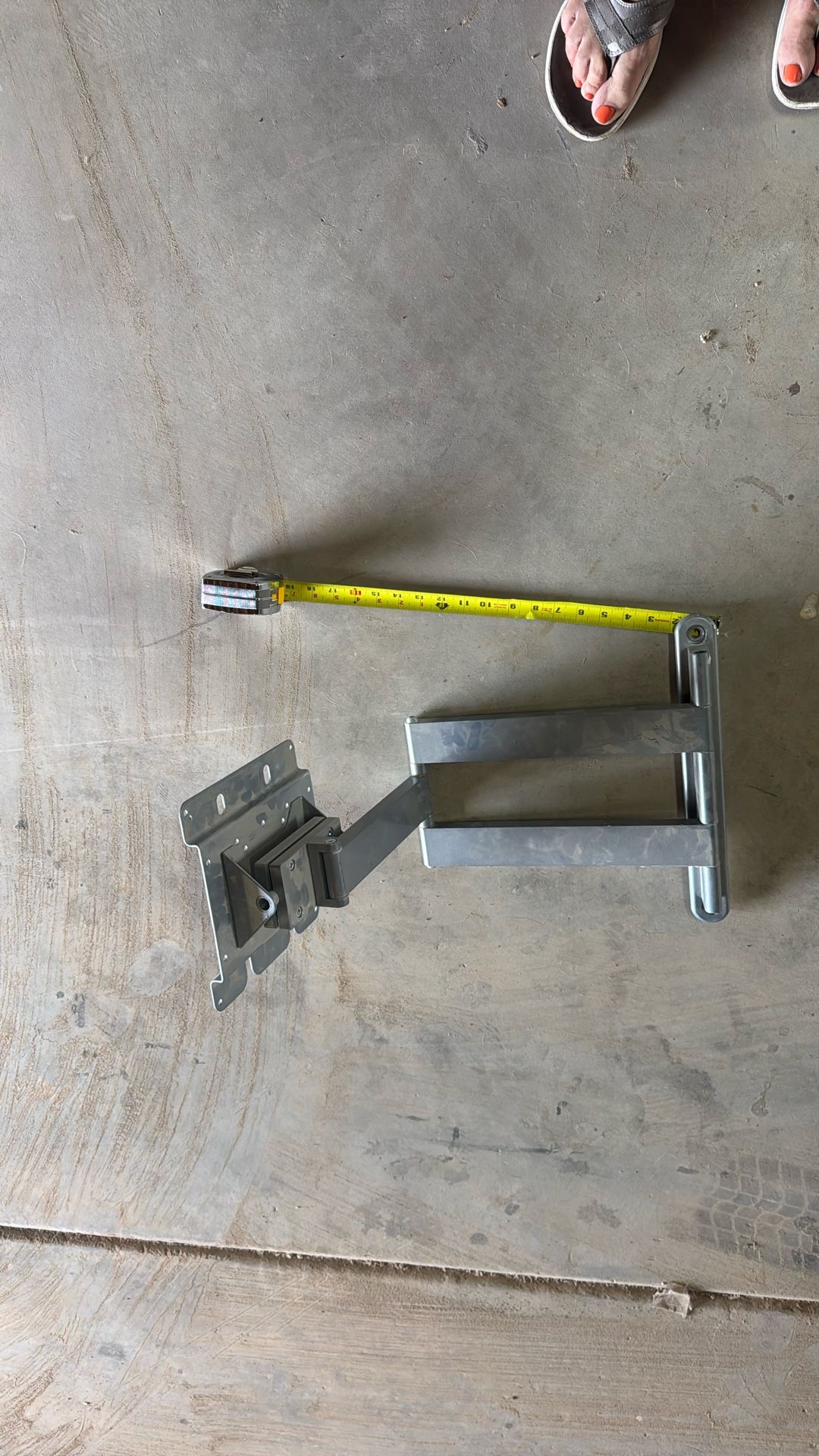 TV Mount 