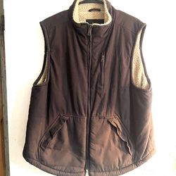 Men’s Cotton And Fleece large Vest, by LEE, like new