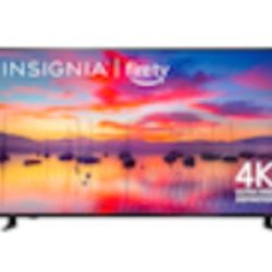 Insignia™ - 65” Smart TV
