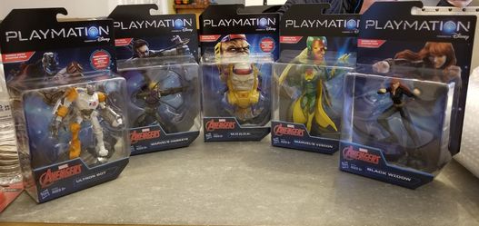 Lot of 5 Playmation Marvel Avengers