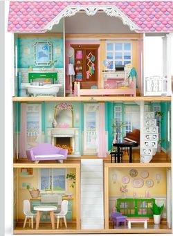 Doll house brand new