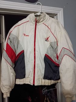 Nike windbreaker vantage
