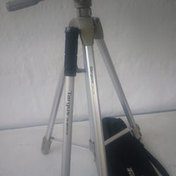 Trypod 2 In Good Condition