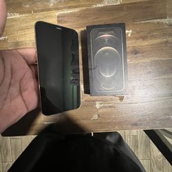 Iphone 12 pro 256gb-Mint condition