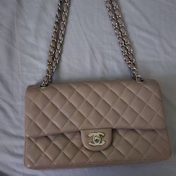 Chanel Vintage Classic Double Flap Bag