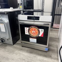 😍 Frigidaire Gallery 30 in. 5-Burner Slide-In Induction Range in Smudge-Proof Stainless Steel with Stone-Baked Pizza😍