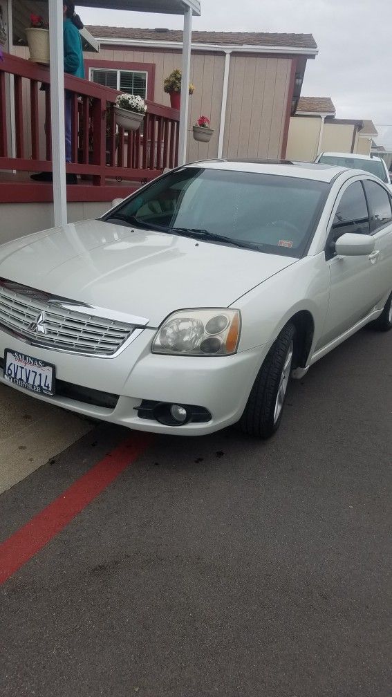 2009 Mitsubishi Galant