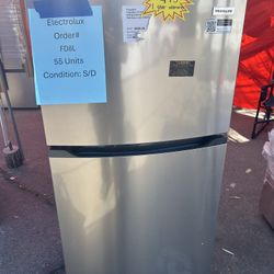 🔥 Brand New Frigidaire Refrigerator – 14.5 Cu Ft – 1 Year Warranty