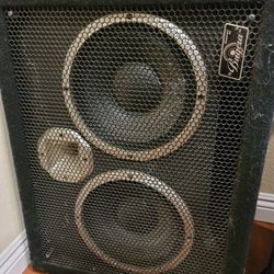 Used Behringer Ultrabass BB210 Bass Cabinet