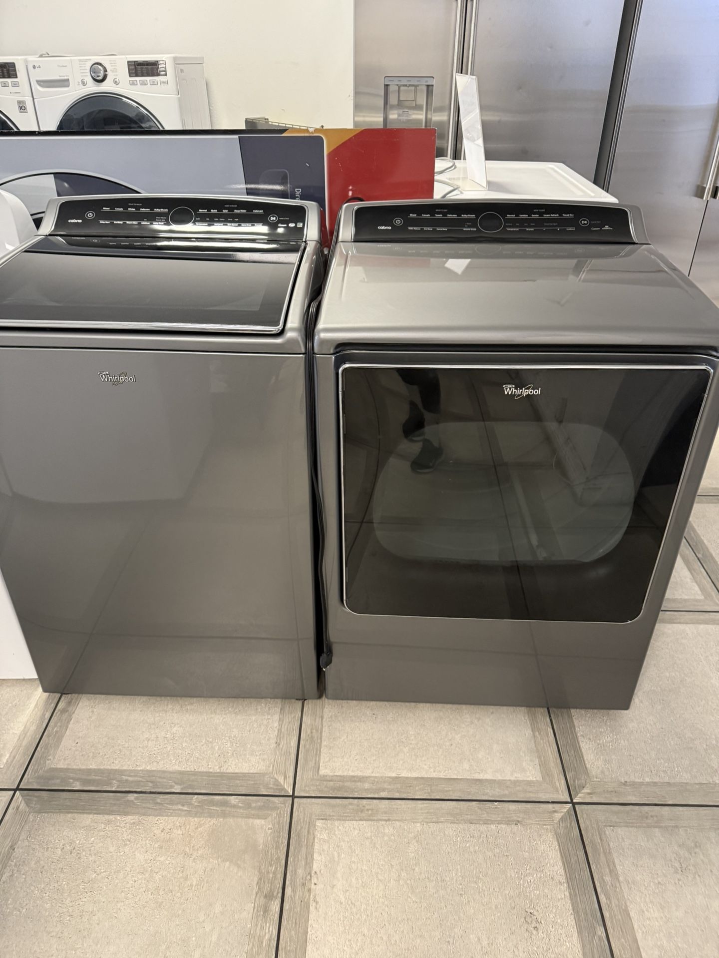 Whirlpool Washer 5.2 Cu Ft Gas Dryer Set
