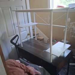 Desk 20$