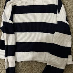 Forever 21 Sweater 