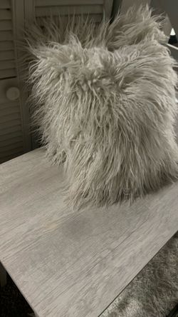 Two House decor, pillows