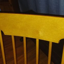 Wood Rocking Chairb