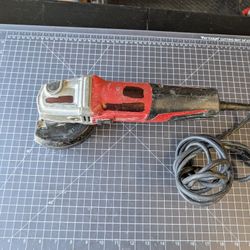 #9 Milwaukee 6117-33D 13 Amp 5″ Angle Grinder — Fair condition