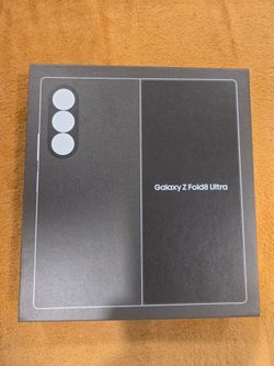 Samsung Z Fold 8 Ultra. 512TB Factory unlocked