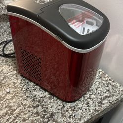 Frigidaire Ice Maker 