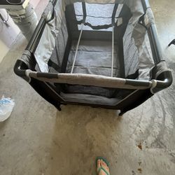 PACK-IN PLAY PORTABLE PLAYARD