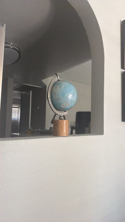 Globe