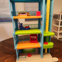 Fisher Price Apartment/ Gym
