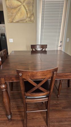 Comedor de 4 .sillas