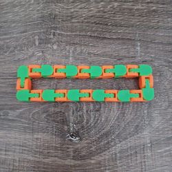 Wacky Tracks Snap N Click Fidget Toy 