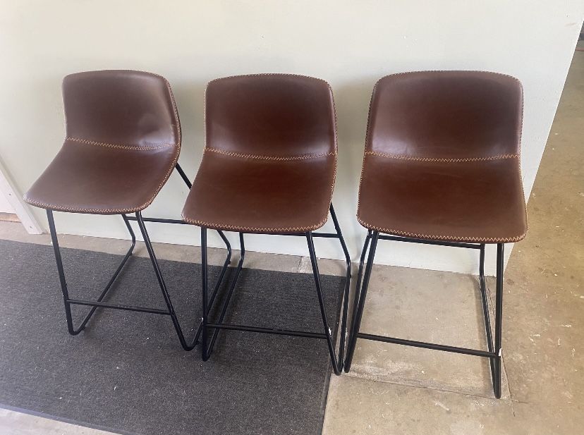 Lue Bona Bar Stools