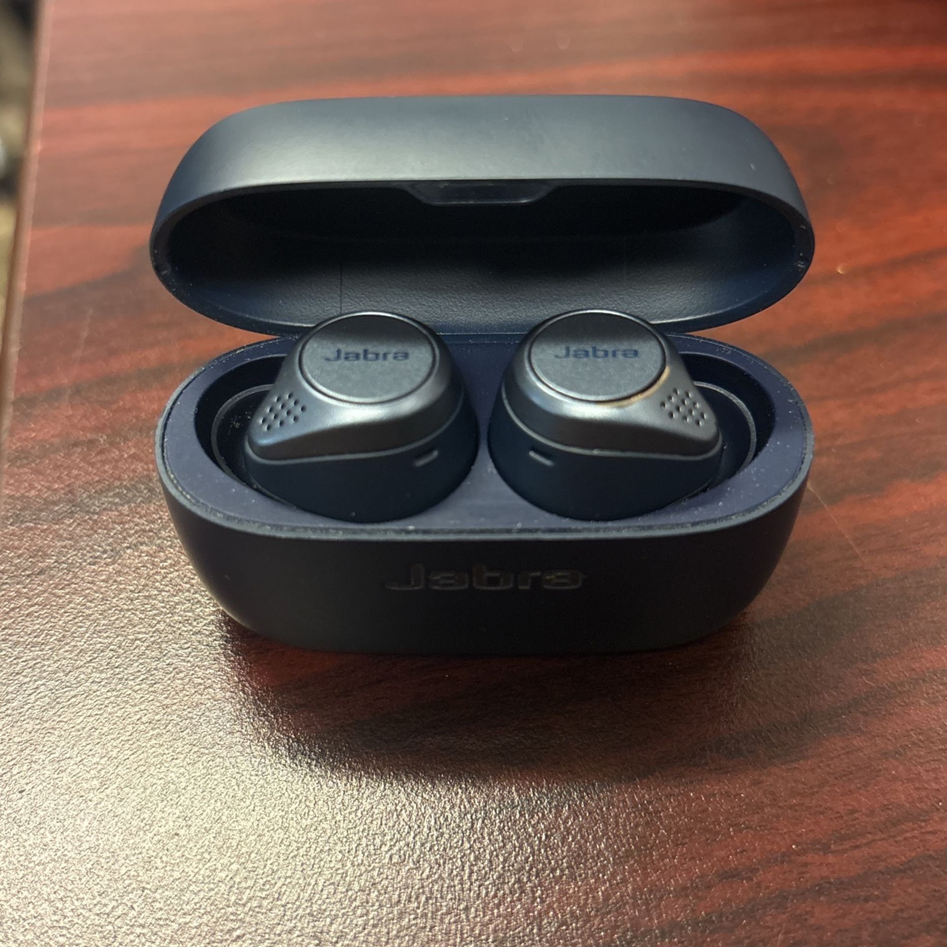 Jabra Elite 85t True Wireless Advanced Active Noise Canceling earbuds