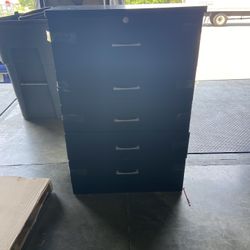 5 Drawer Dresser