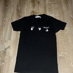 Off-White Peace World-Wide Logo Black T-Shirt- Size Extra Small