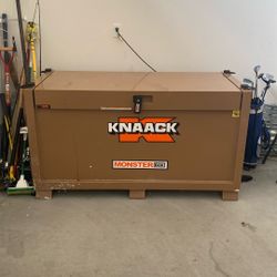 Knaack Monster Box 