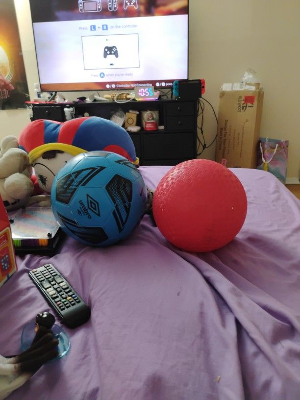 Two Balls Red Ball Blue Ball