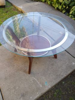 Glass coffie table
