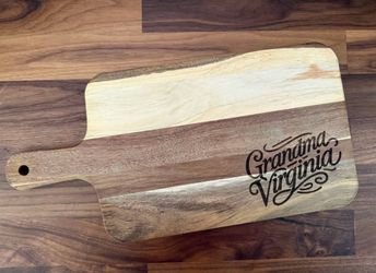 Personalized Family Name Cutting Board – Custom Engraved