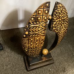 Metal  World Circle