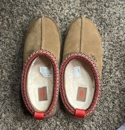 UGG Tazman Slippers
