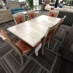 7pc Dining Room Set 