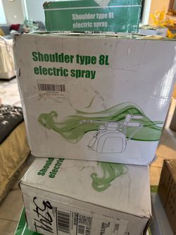 Shoulder electric sprayer