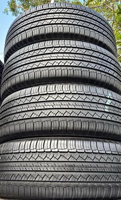 235/65/18 Michelin 160