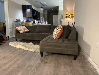 Sectional Sofa Couch (FREE DELIVERY)