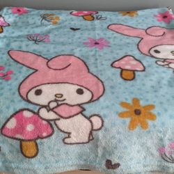 Hello Kitty Soft Blanket 