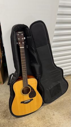 Yamaha Acoustic Guitar FG710S