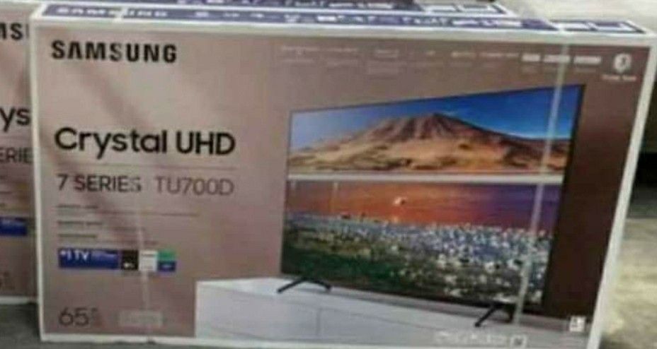 65" Samsung Crystal7 4k Smart Tv UHD HDR